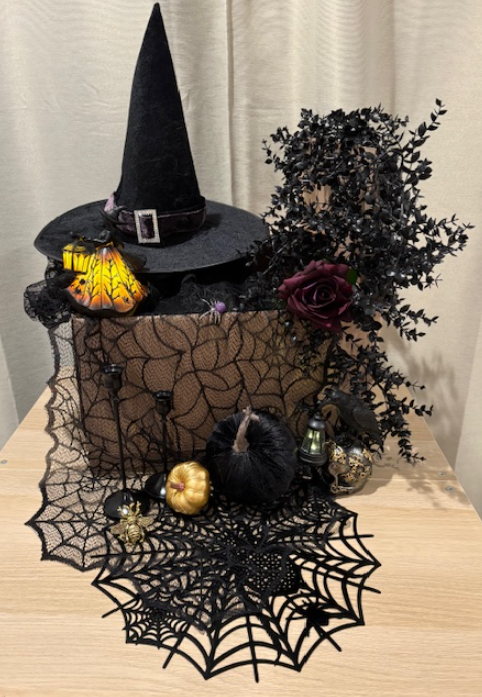 The Halloween Box - Black Velvet & Gold
